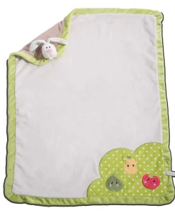 Soft baby bumper with music box