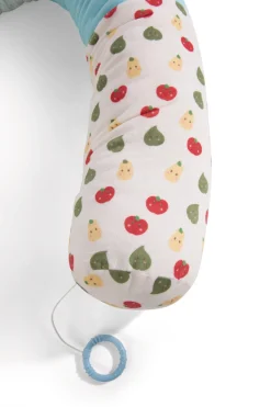 Soft baby bumper with music box